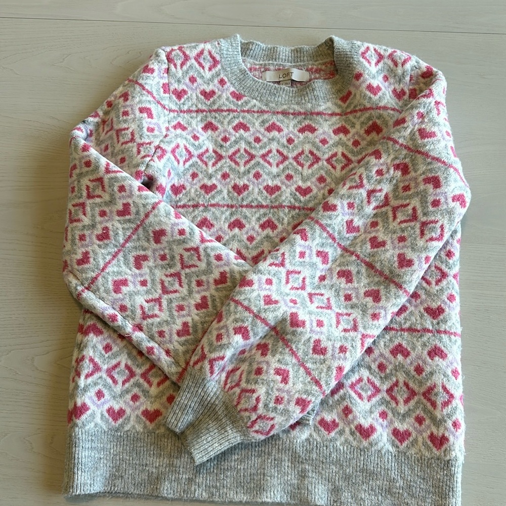 Super soft sweater. I just never grab for it.